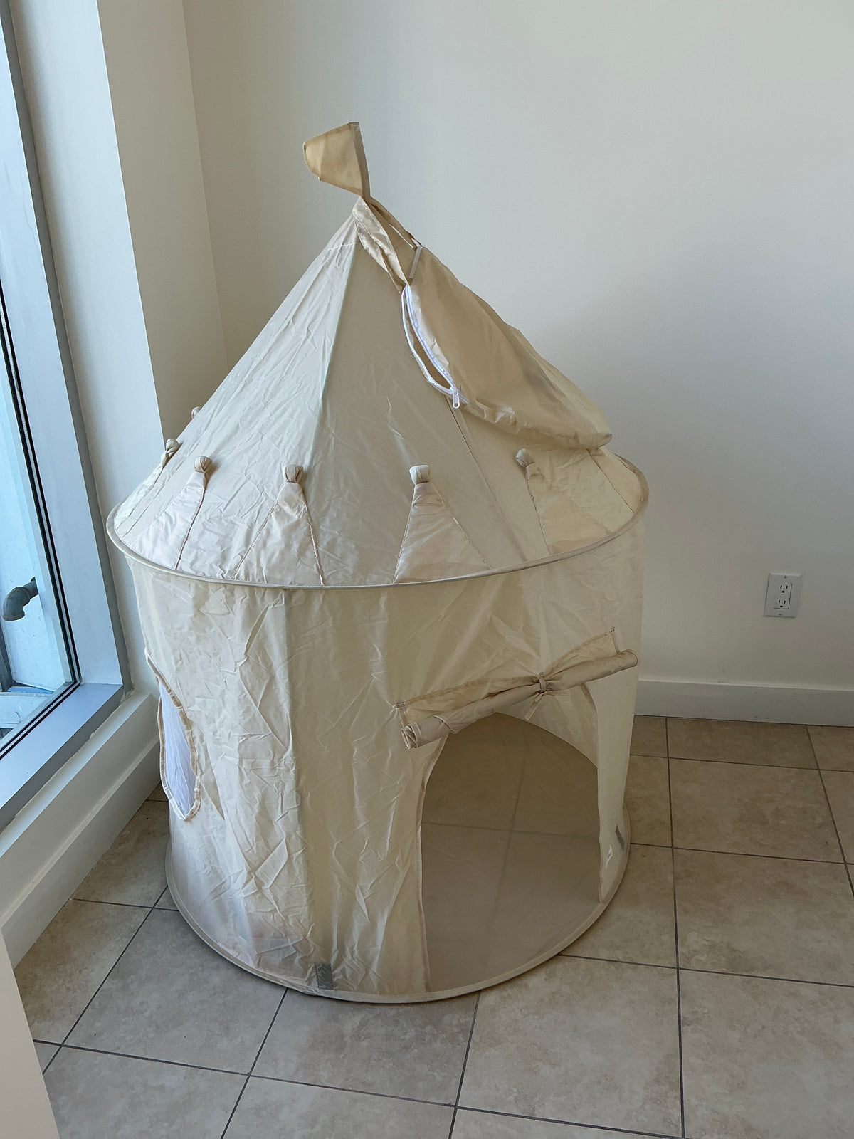 3 Sprouts Play Tent