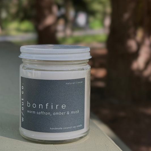 Bonfire candle - warm saffron, amber & musk